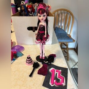 Draculaura (Sweet 1600) Monster High Doll